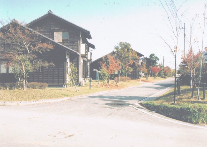 03.03 木造住棟のまちなみ。.jpg