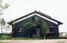 05.02 南入り外観2.jpg