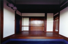 08.11 南入り･玄関ﾎｰﾙ.jpg