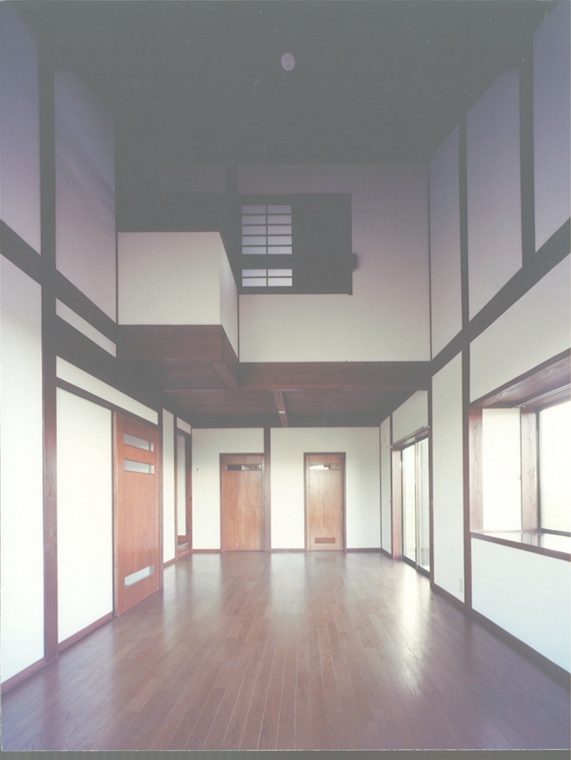 09.12 南入り･居間食事室.jpg