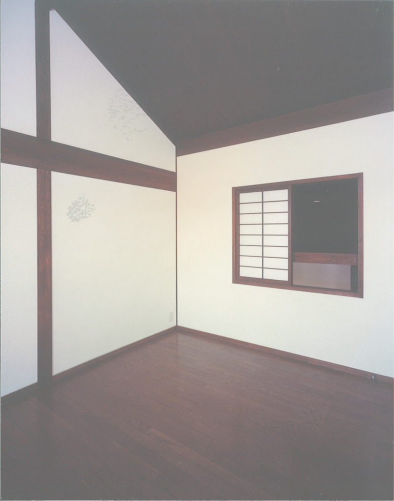 15.24 北入り･2階洋室.jpg